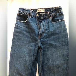 Abercrombie curve love jeans